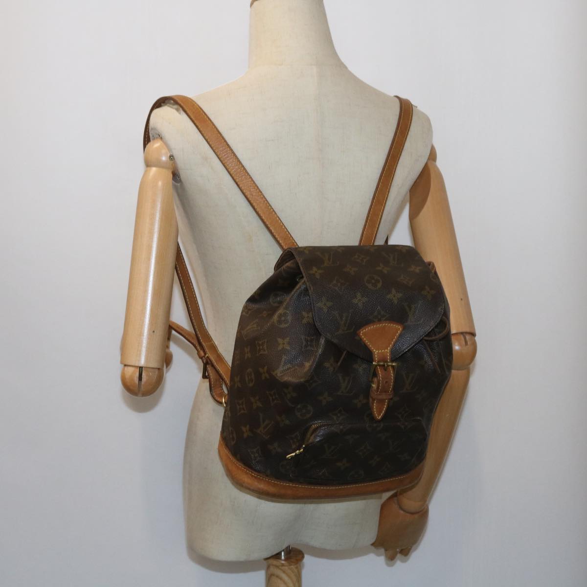 LOUIS VUITTON Monogram Montsouris MM Backpack M51136 LV Auth ar10564B