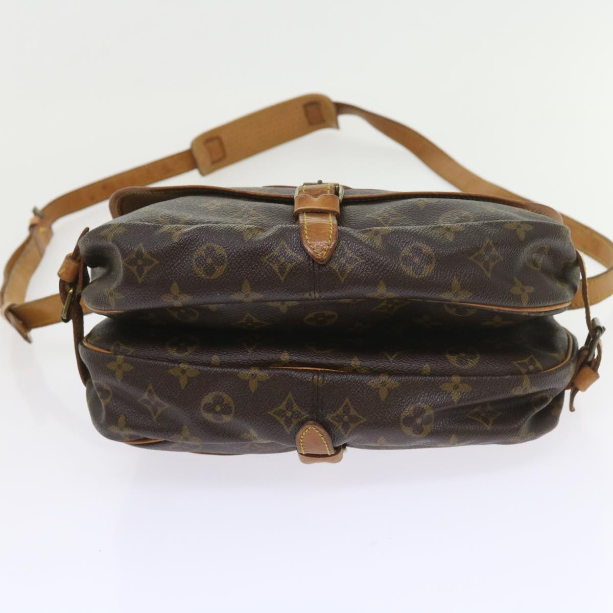 LOUIS VUITTON Monogram Saumur 30 Shoulder Bag M42256 LV Auth ar10614B