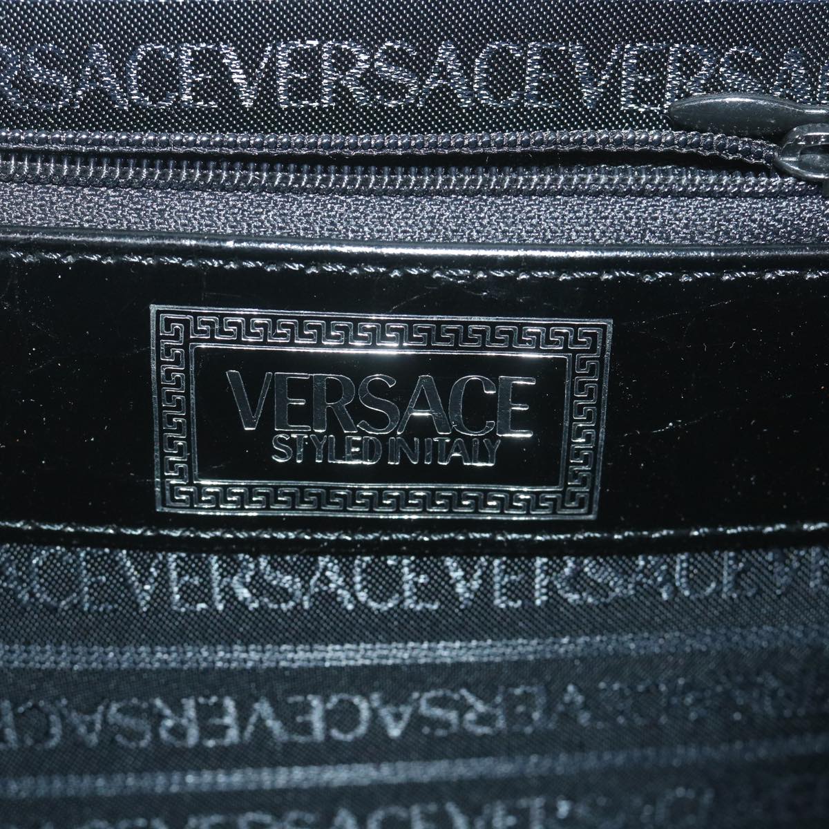 Gianni Versace Shoulder Bag Leather Black Auth ar10725