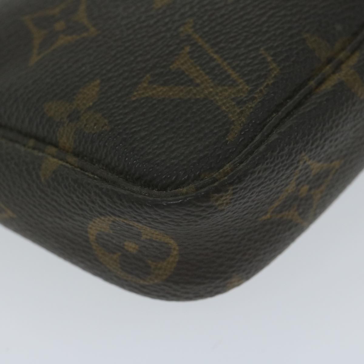 LOUIS VUITTON Monogram Pochette Accessoires Pouch M51980 LV Auth ar10975B