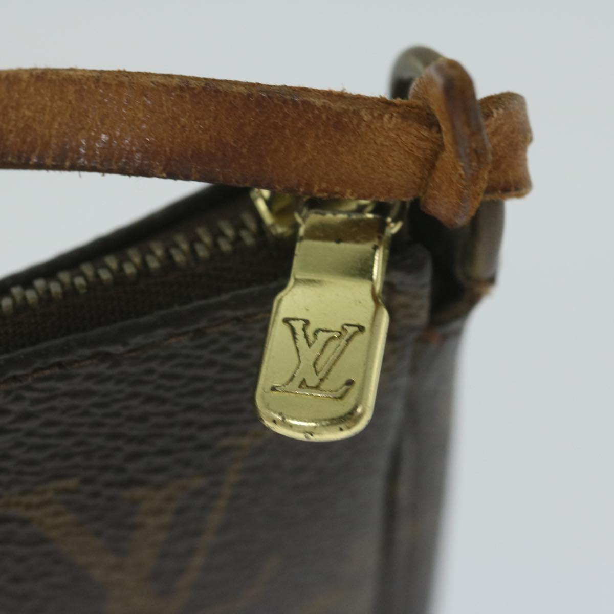 LOUIS VUITTON Monogram Pochette Accessoires Pouch M51980 LV Auth ar10975B