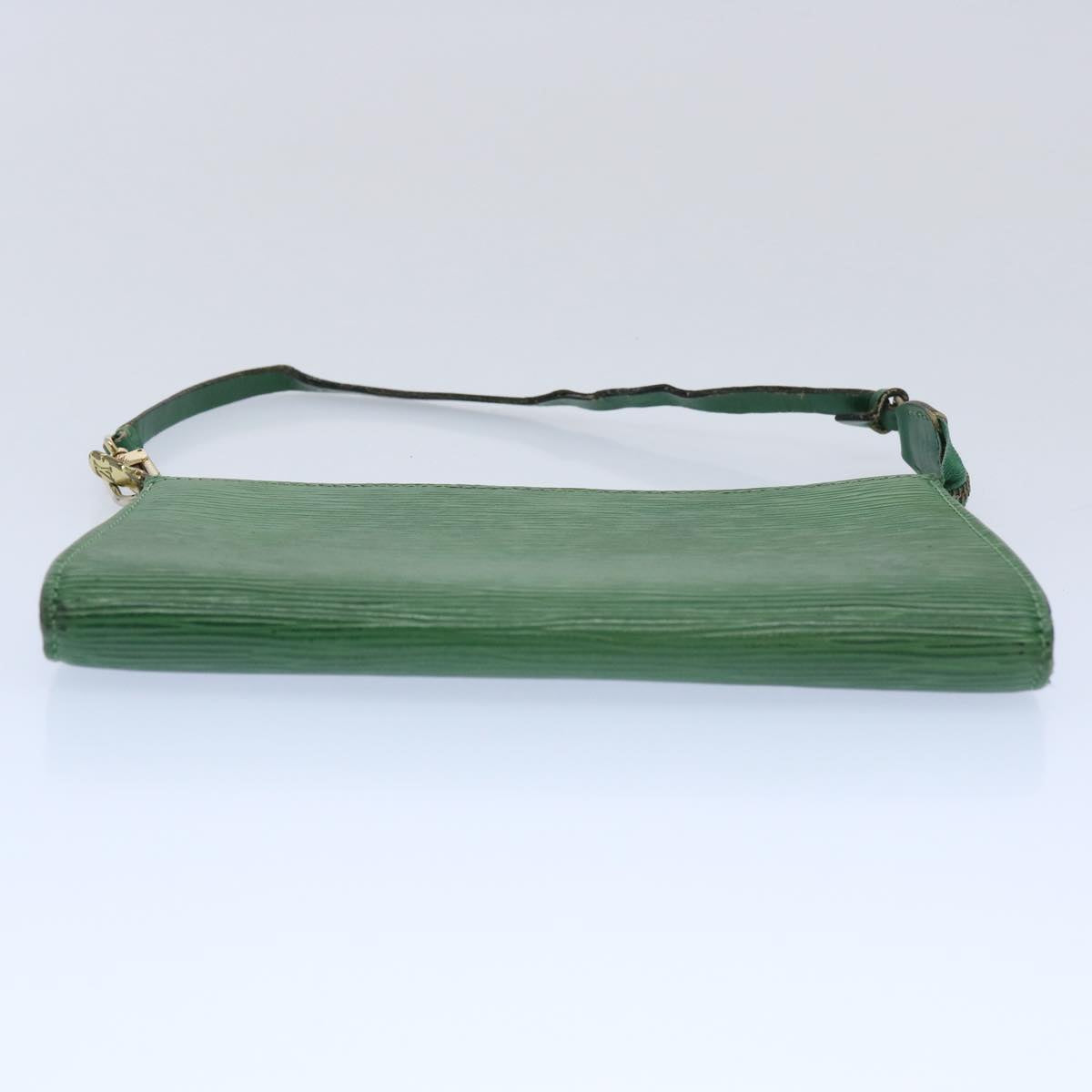 LOUIS VUITTON Epi Pochette Accessoires Pouch Vintage Green M52984 Auth ar11170B