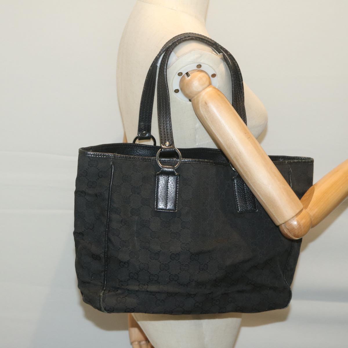 GUCCI GG Canvas Tote Bag Black Auth ar11306