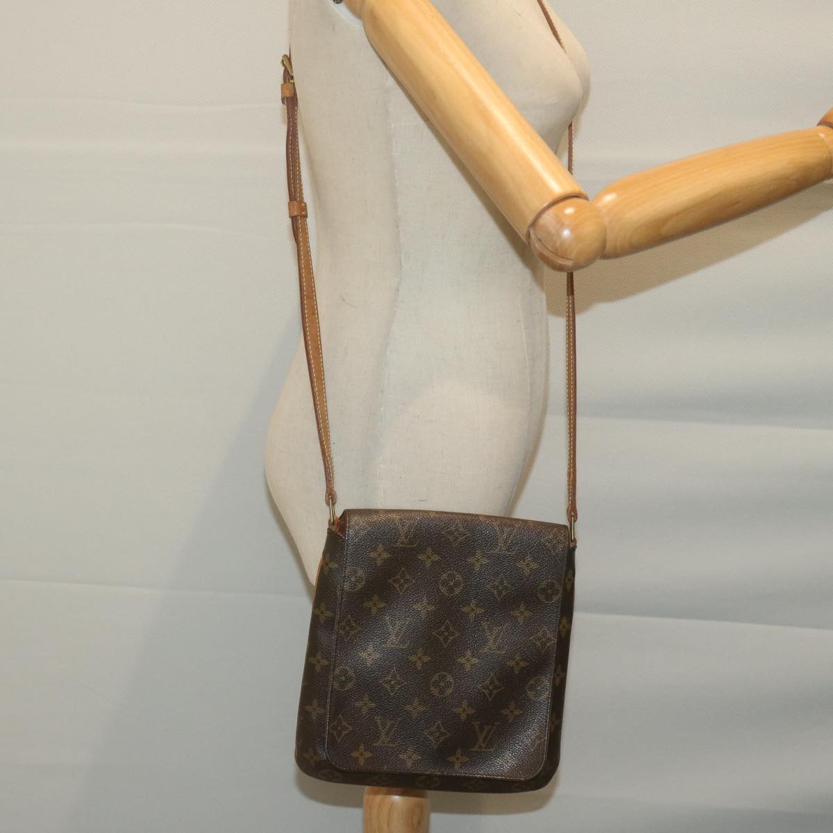 LOUIS VUITTON Monogram Musette Salsa Long Shoulder Bag M51387 LV Auth ar11331