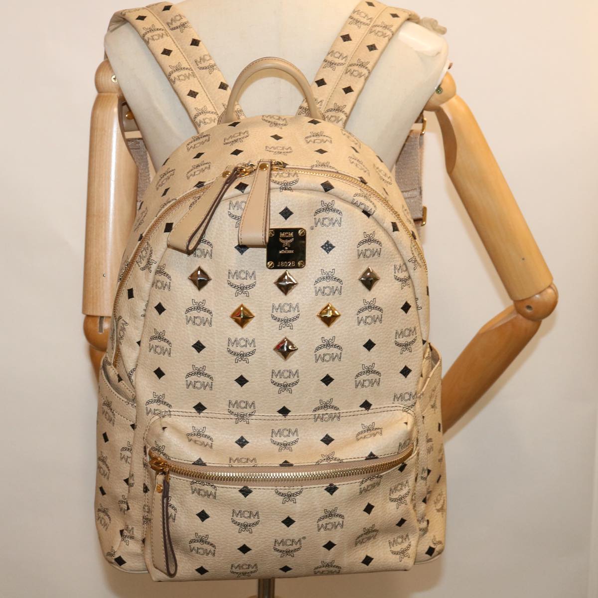 MCM Vicetos Logogram Backpack PVC Leather Beige Auth ar11539