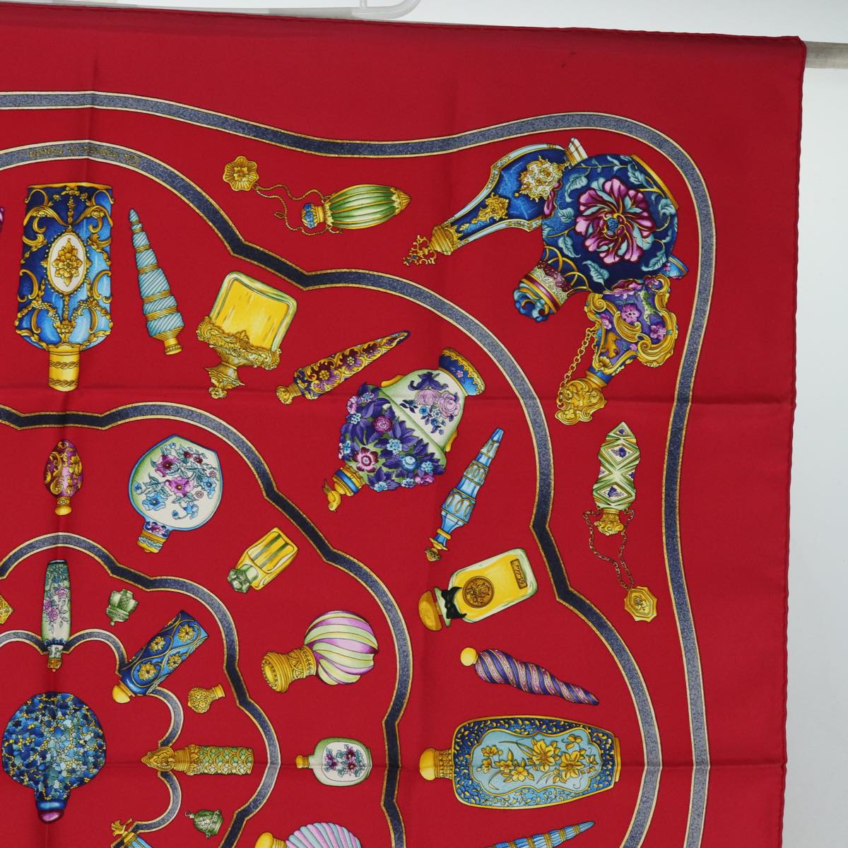 HERMES Carre 90 Scarf qu importe le flacon perfume bottle Silk Red Auth ar11973