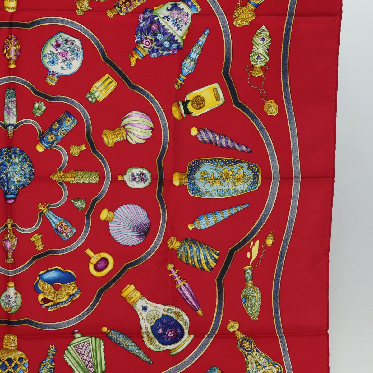 HERMES Carre 90 Scarf qu importe le flacon perfume bottle Silk Red Auth ar11973