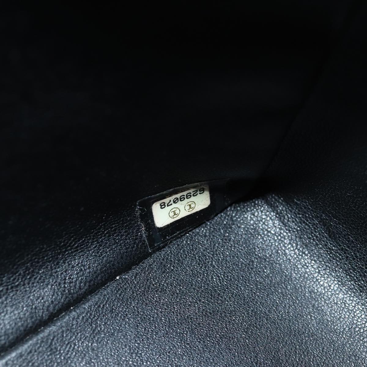 CHANEL Matelasse30 Turn Lock Chain Shoulder Bag Calf Skin Black CC Auth ar11992AV