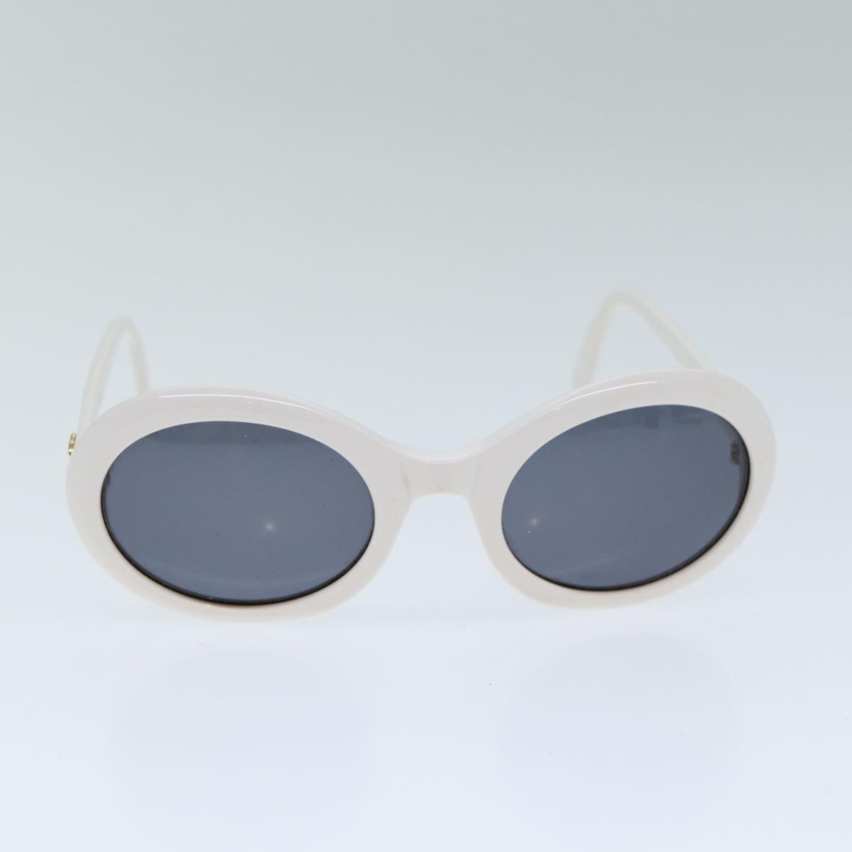 CHANEL Sunglasses plastic White CC Auth ar12069