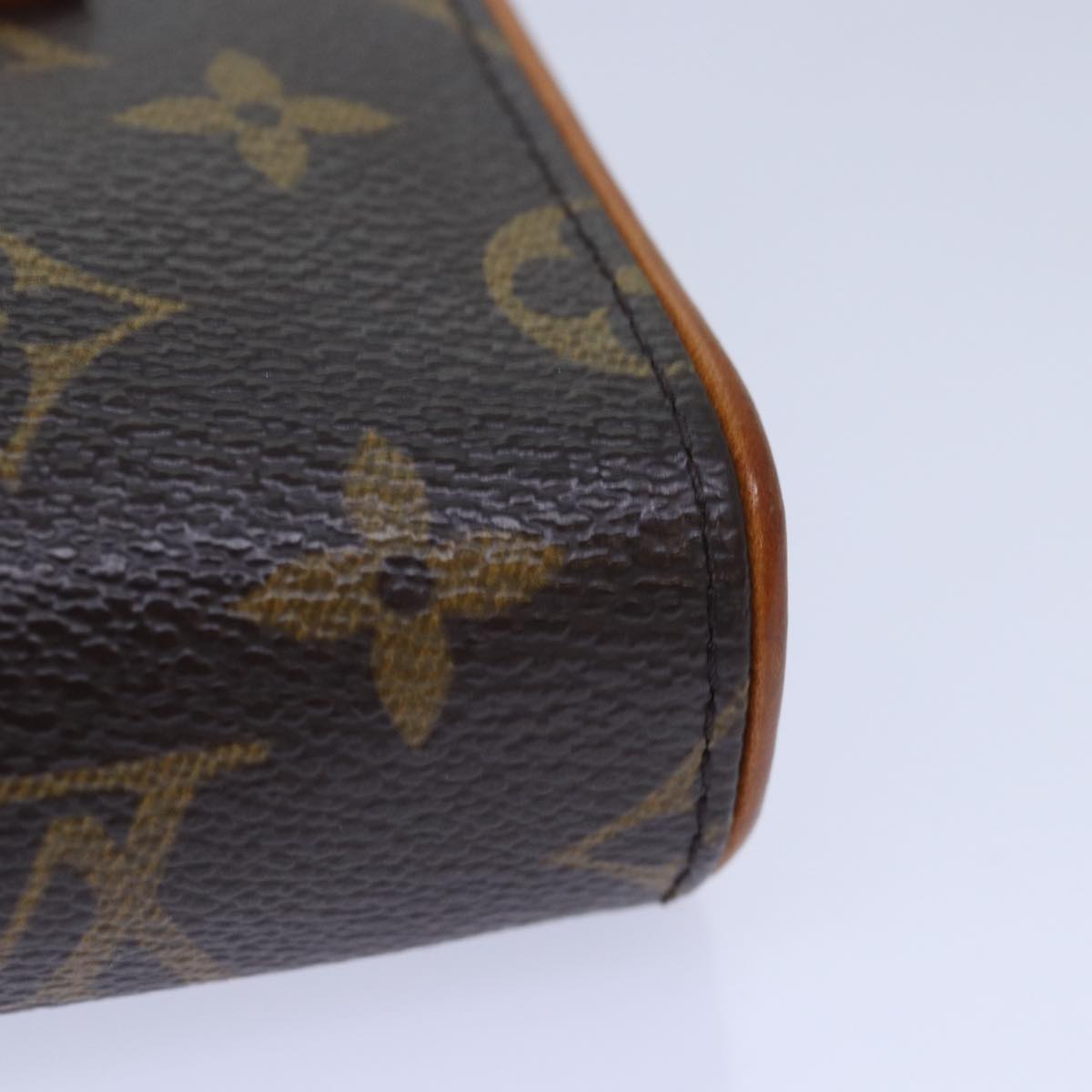 LOUIS VUITTON Monogram Pochette Florentine Waist bag M51855 LV Auth ar12247