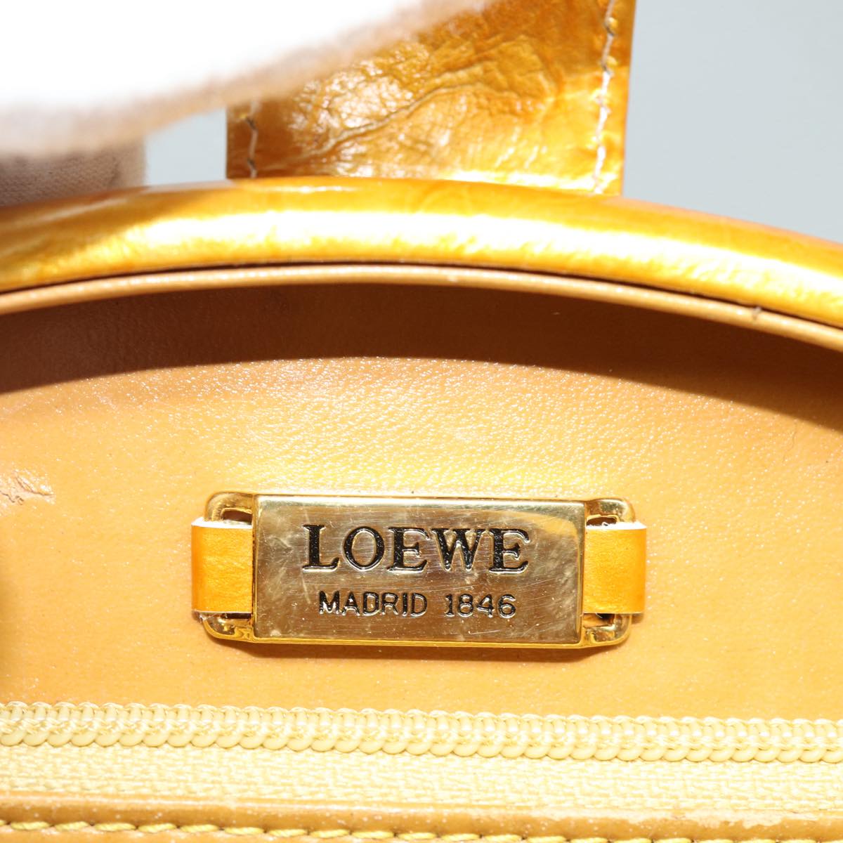 LOEWE Hand Bag Enamel Yellow Gold Auth ar12404