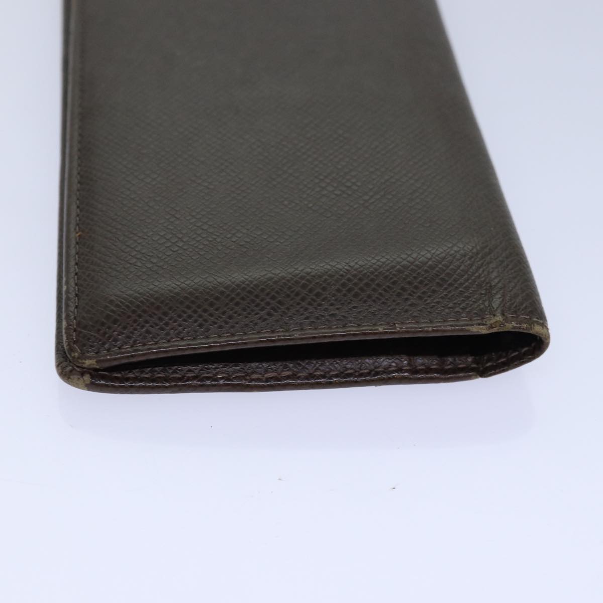 LOUIS VUITTON Taiga Brazza Portefeuille Long Wallet Grizzly M32578 Auth ar12454