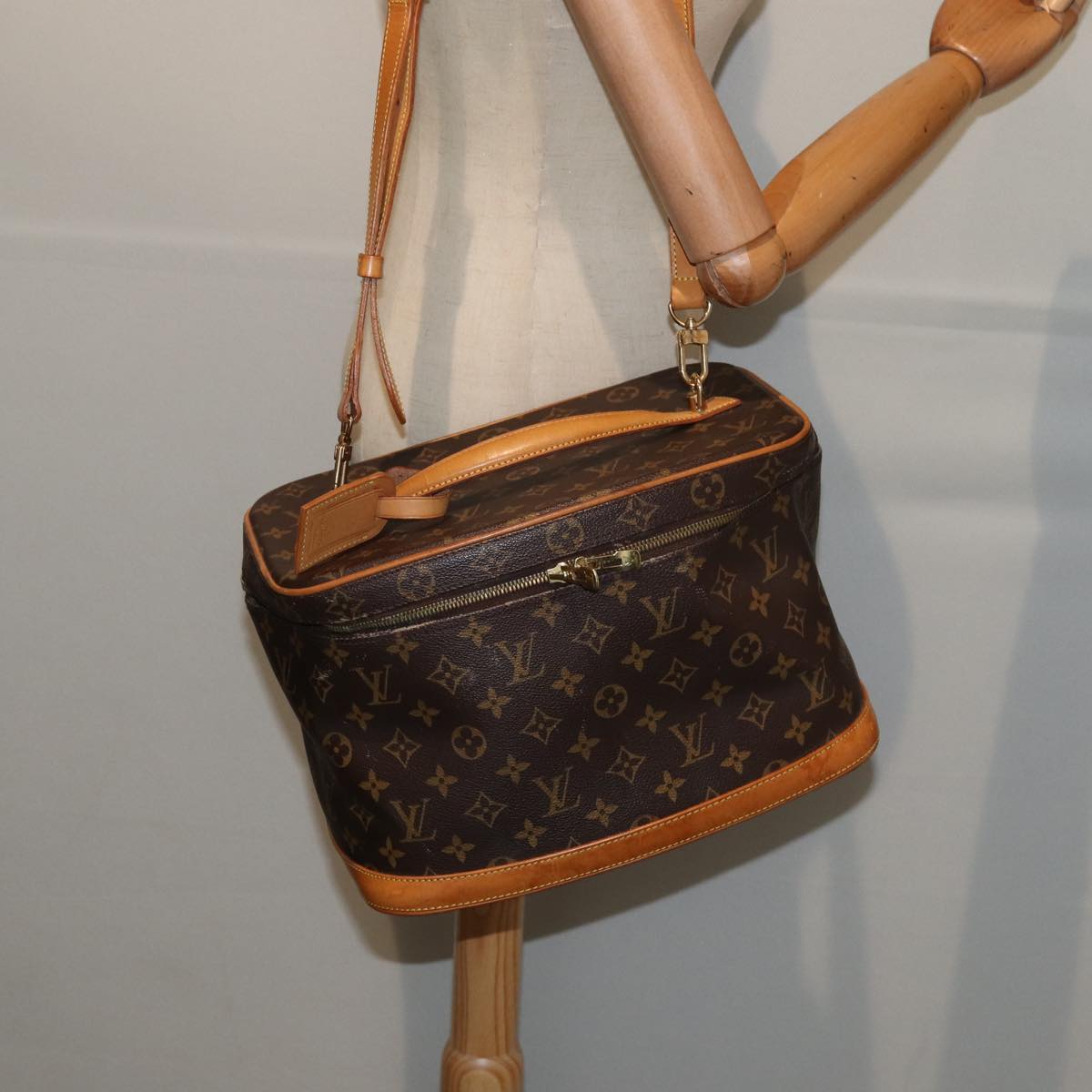 LOUIS VUITTON Monogram Nice Hand Bag M47280 LV Auth ar12485