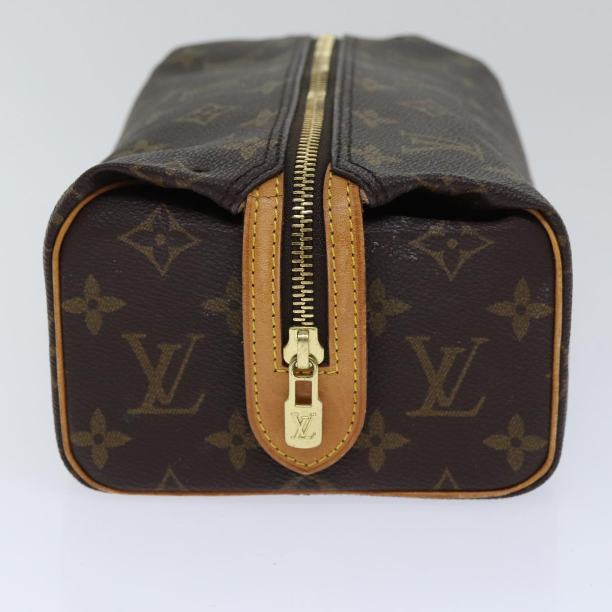 LOUIS VUITTON Monogram Trousse Patte Pression Cosmetic Pouch M47636 Auth ar12515