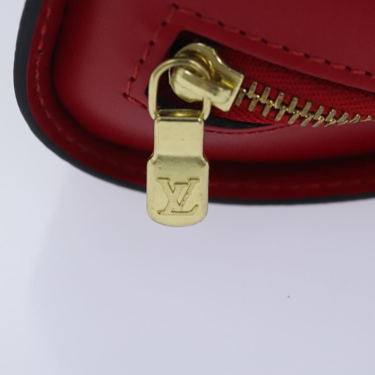 LOUIS VUITTON Epi Dauphine PM Pouch Castilian Red M48447 LV Auth ar12535