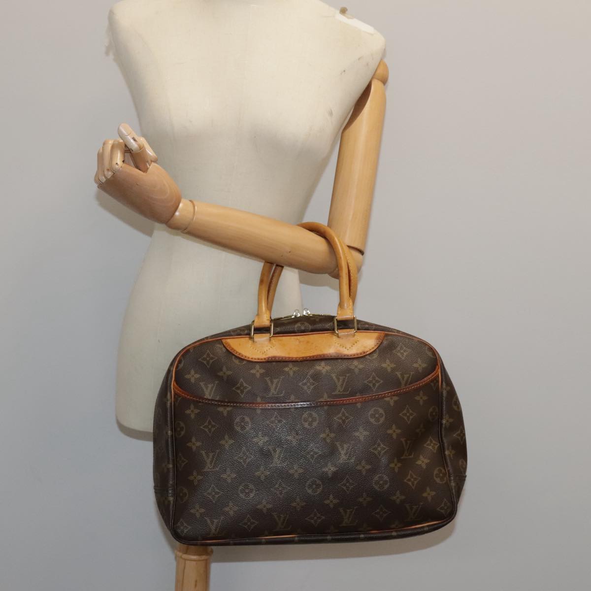 LOUIS VUITTON Monogram Deauville Hand Bag M47270 LV Auth ar12577