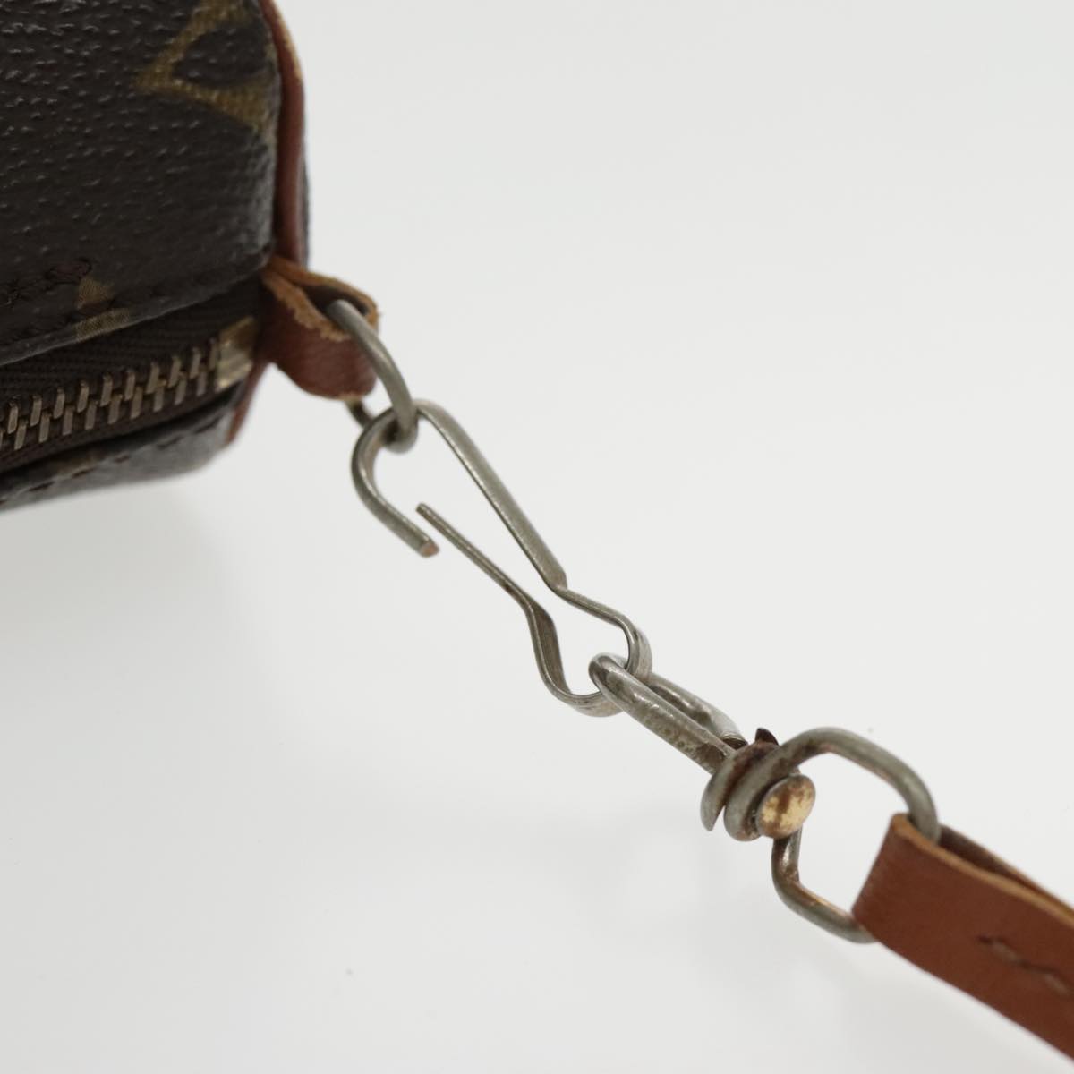 LOUIS VUITTON Monogram Papillon Pouch LV Auth ar12627