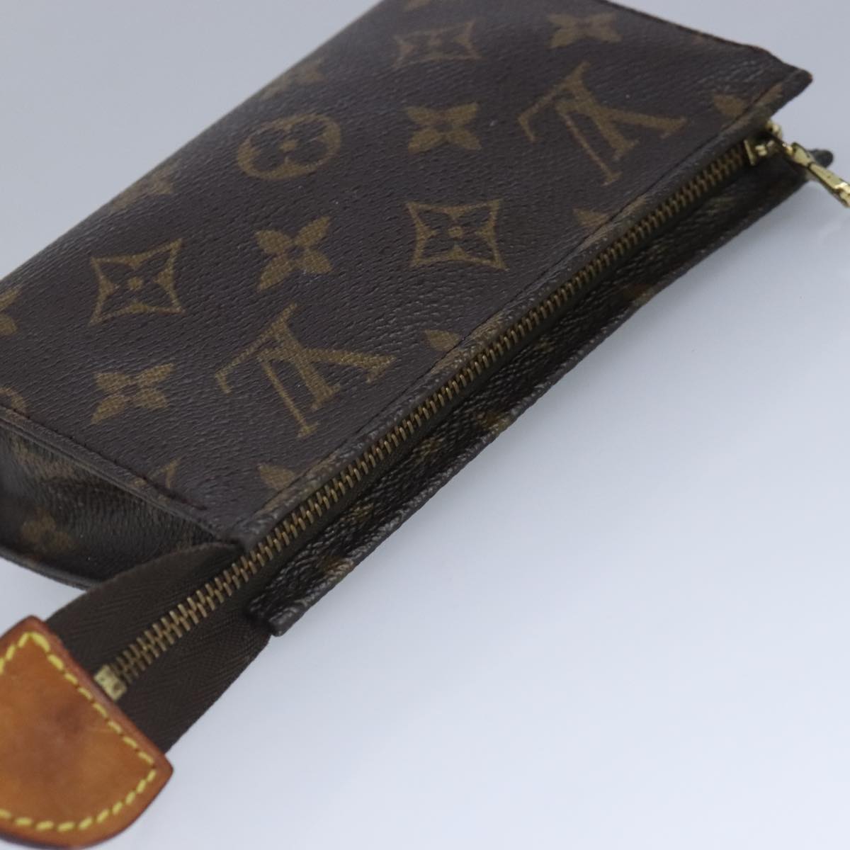 LOUIS VUITTON Monogram Poche Toilette 15 Pouch M47546 LV Auth ar12743