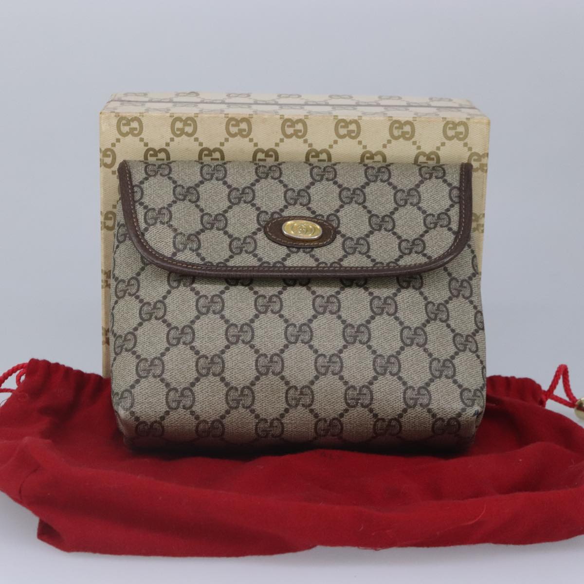 GUCCI GG Supreme Pouch PVC Leather Beige Auth ar12779