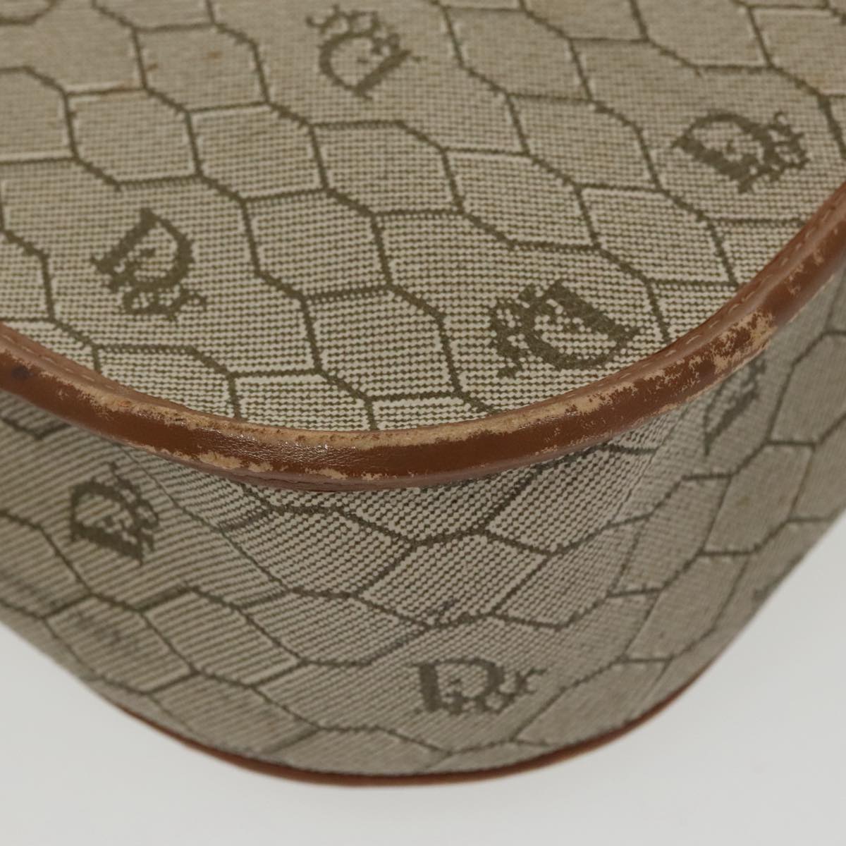 Christian Dior Honeycomb Canvas Shoulder Bag PVC Beige Brown Gold Auth ar12857