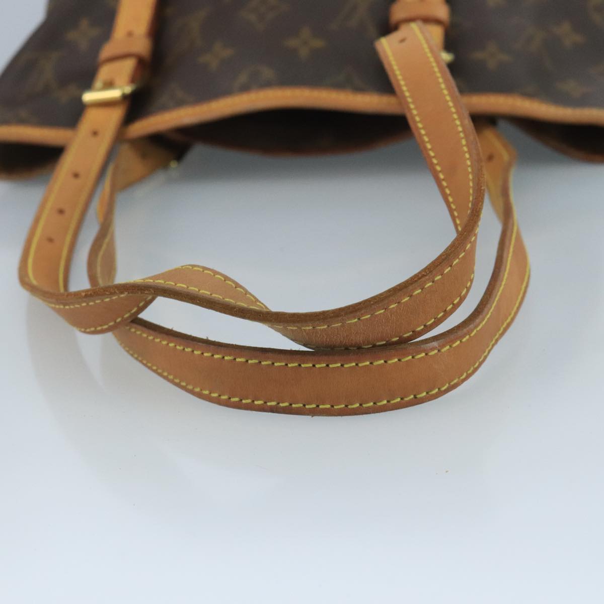 LOUIS VUITTON Monogram Bucket GM Shoulder Bag M42236 LV Auth ar13103