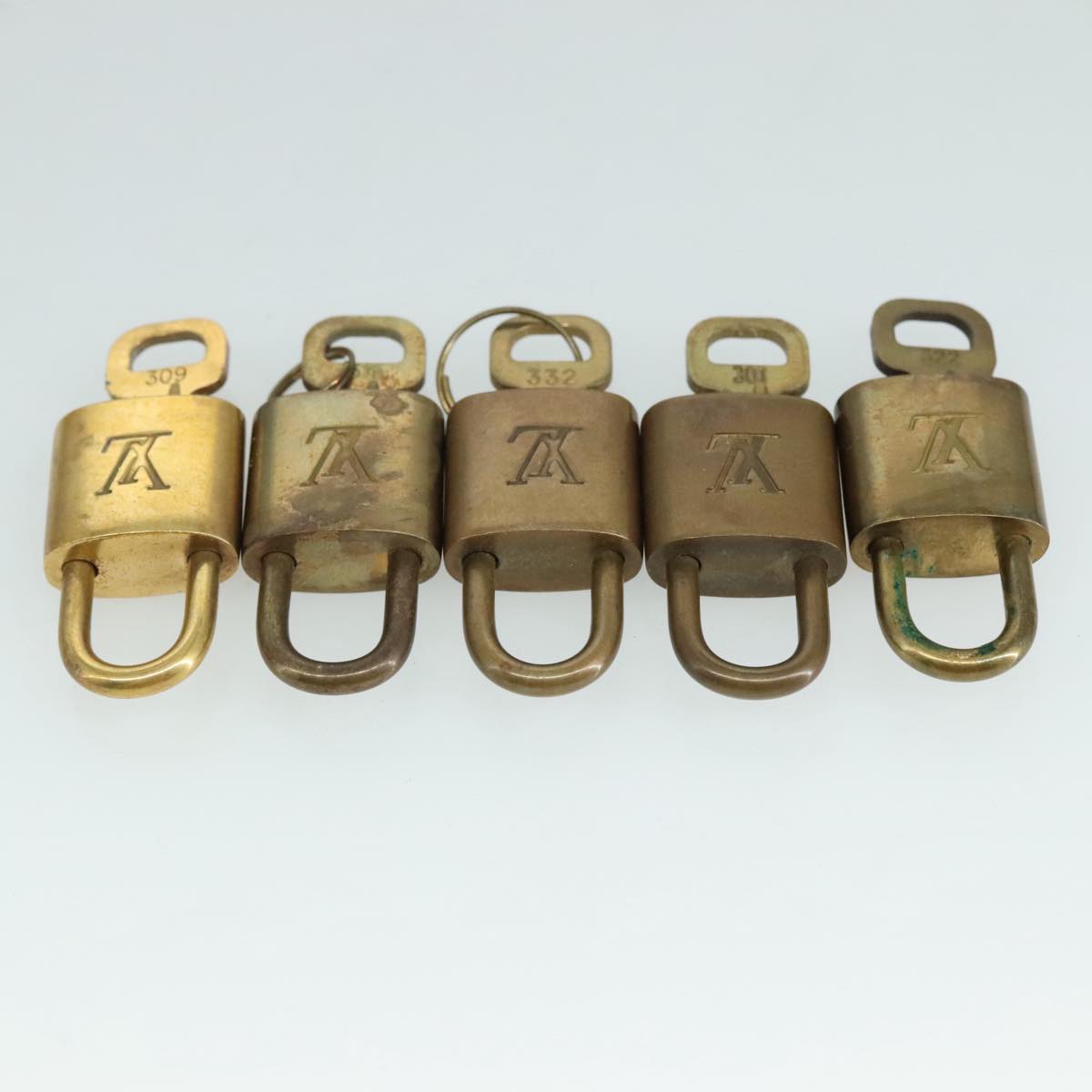 LOUIS VUITTON Padlock 10set metal Gold Tone LV Auth ar13159