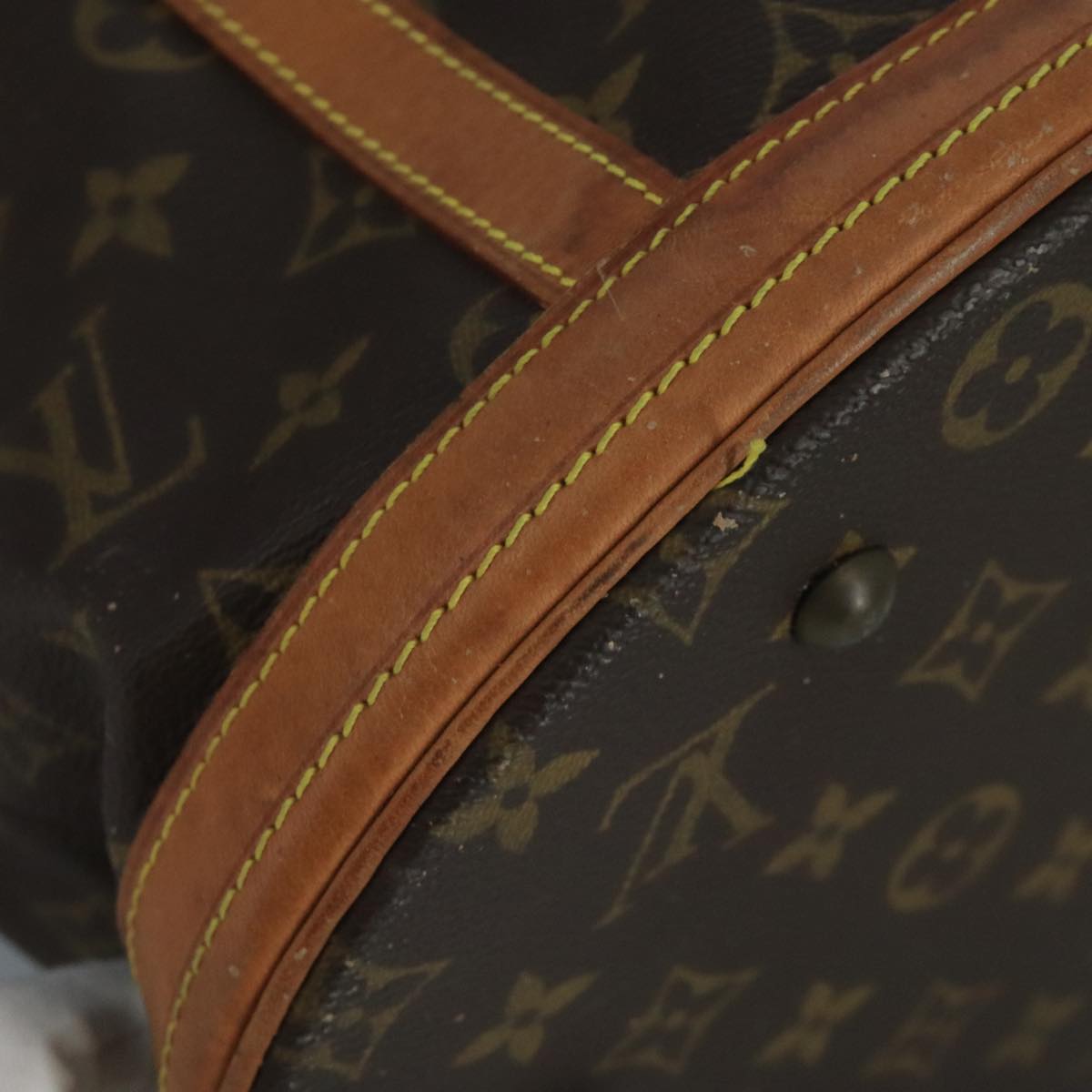 LOUIS VUITTON Monogram Bucket GM Shoulder Bag M42236 LV Auth ar13170