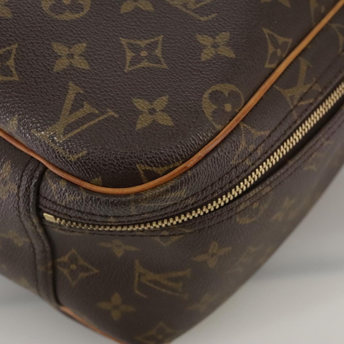 LOUIS VUITTON Monogram Excursion Hand Bag M41450 LV Auth ar13172