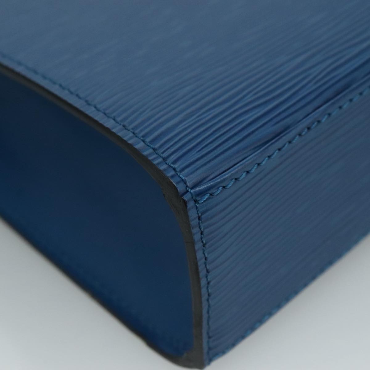 LOUIS VUITTON Epi Malesherbes Hand Bag Blue M52375 LV Auth ar13185