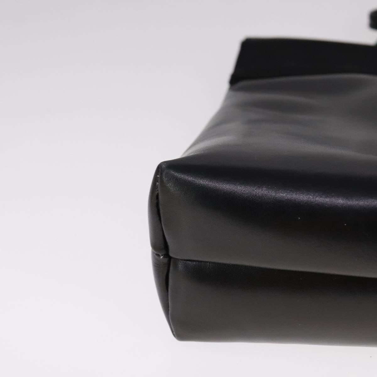 Salvatore Ferragamo Vala Shoulder Bag Leather Black Gold Auth ar13206