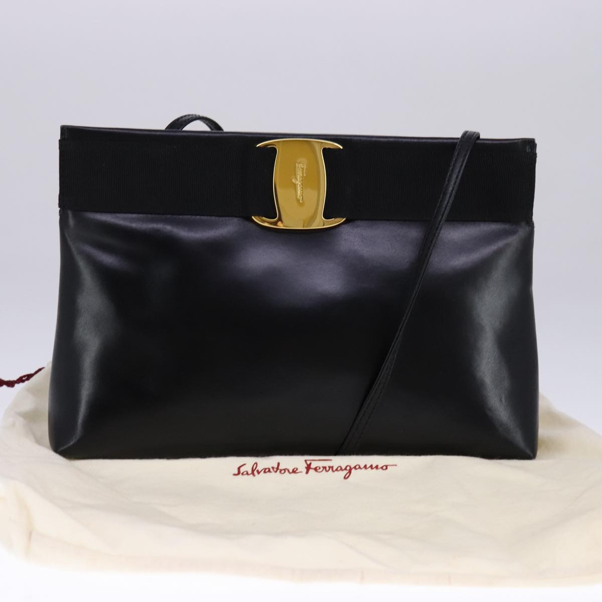 Salvatore Ferragamo Vala Shoulder Bag Leather Black Gold Auth ar13206
