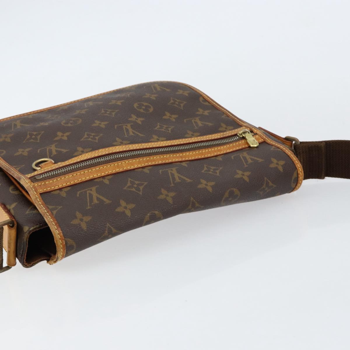 LOUIS VUITTON Monogram Messenger Bosphore PM Shoulder Bag M40106 LV Auth ar13823