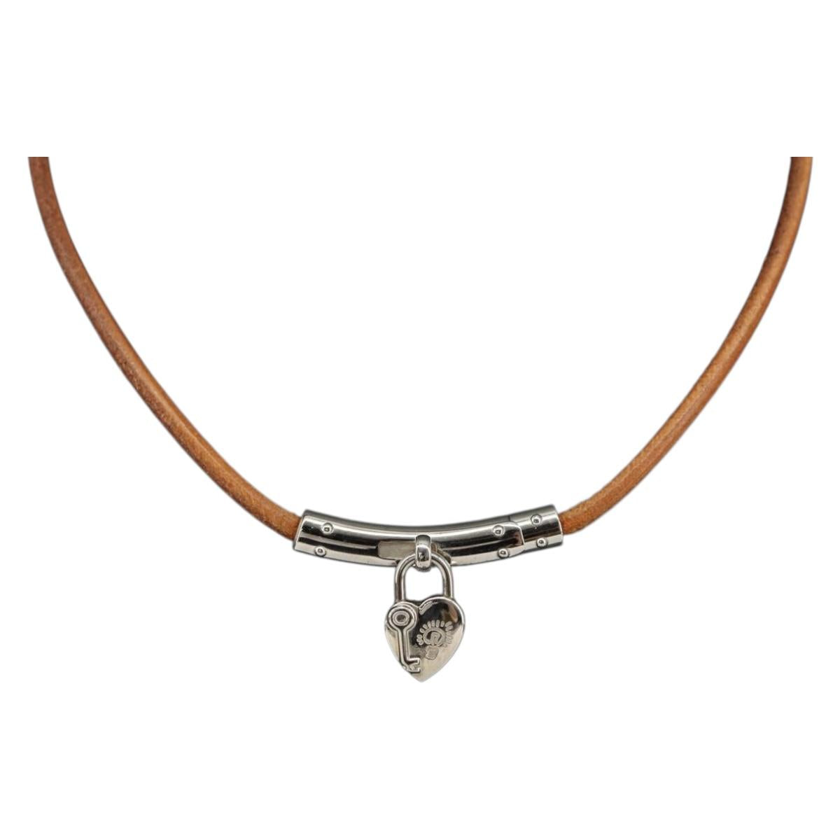 HERMES Choker Heart Cadena Viviride Leather Brown Auth ar13846