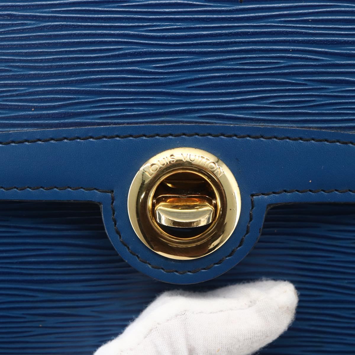 LOUIS VUITTON Epi Pochette Arche Shoulder Bag Blue M52575 LV Auth ar13863