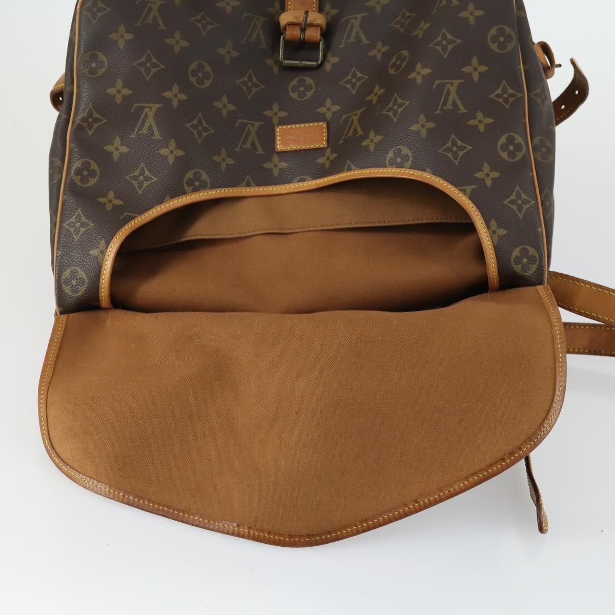 LOUIS VUITTON Monogram Saumur 35 Shoulder Bag M42254 LV Auth ar13864