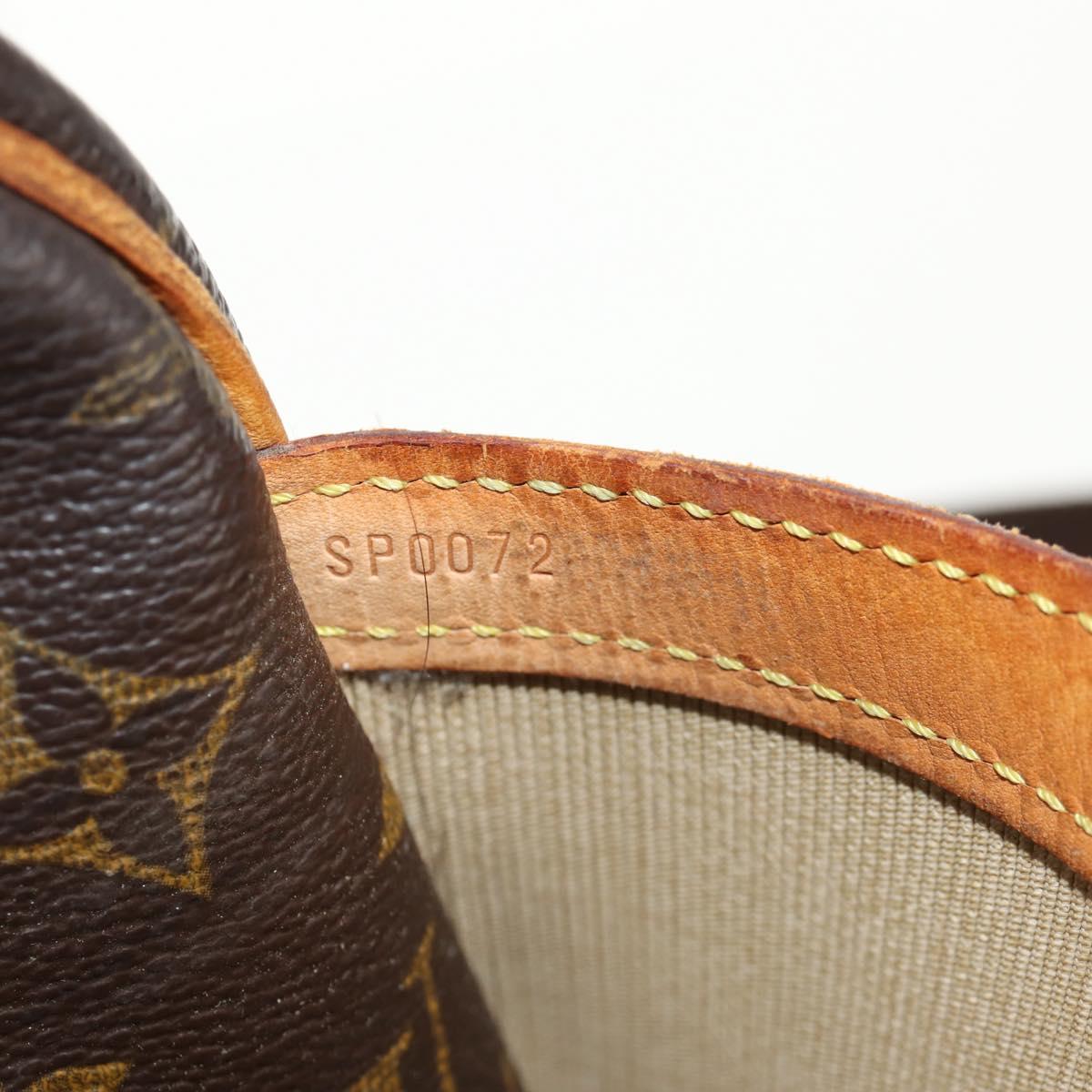 LOUIS VUITTON Monogram Reporter PM Shoulder Bag M45254 LV Auth ar13905