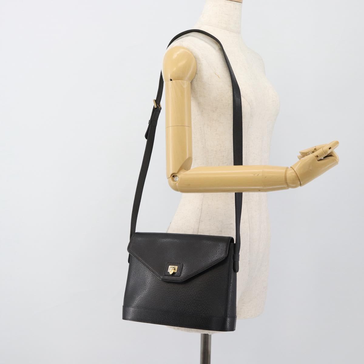 VALENTINO Shoulder Bag Leather Black Gold Auth ar13979