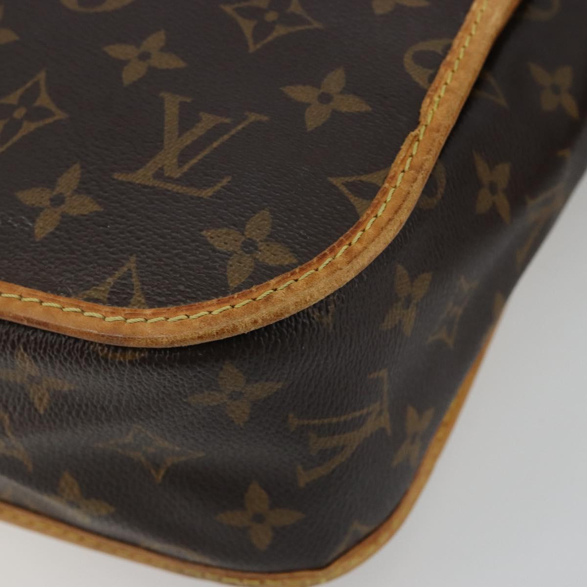 LOUIS VUITTON Monogram Pochette Bosphore Shoulder Bag M40044 LV Auth ar13986