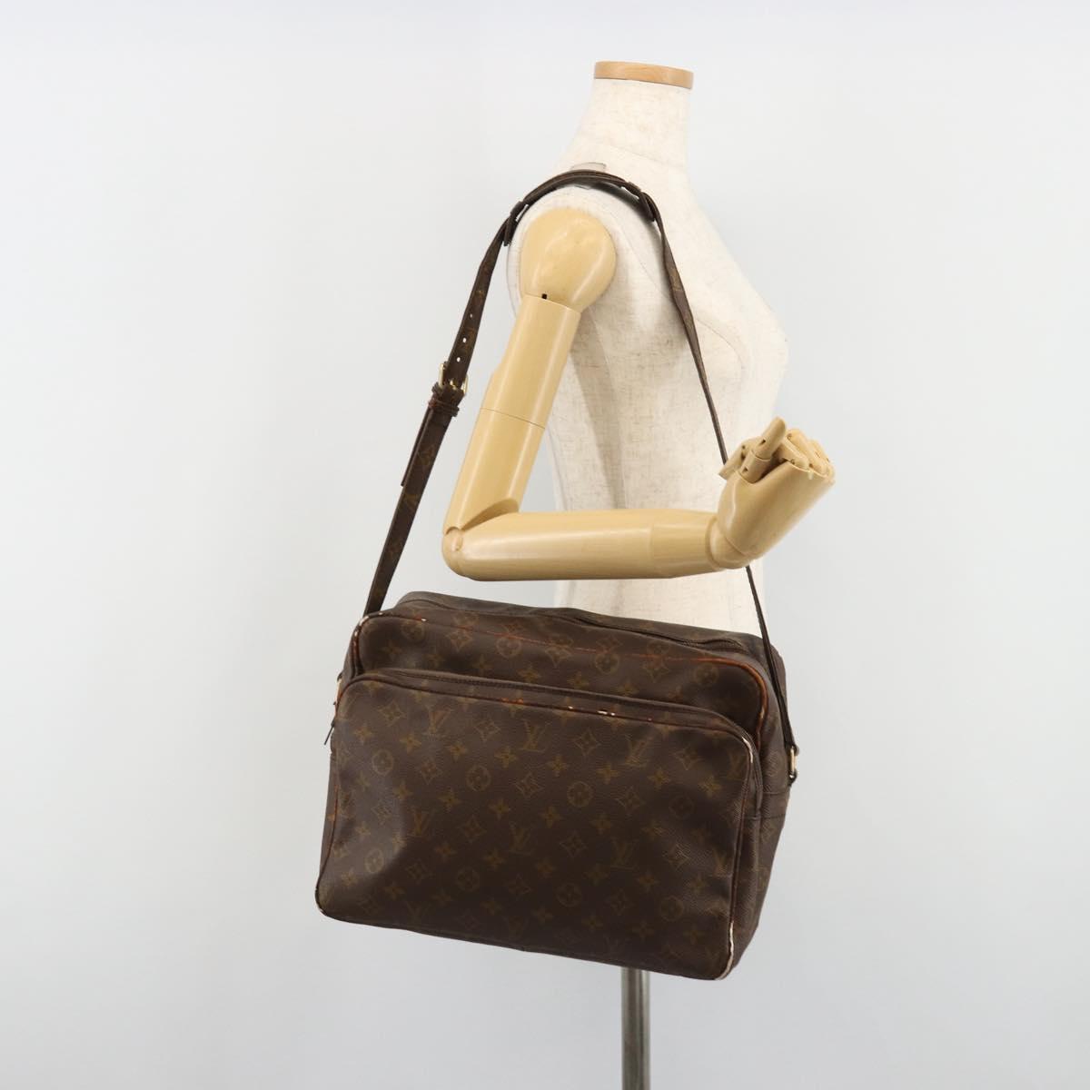 LOUIS VUITTON Monogram Nile GM Shoulder Bag M45242 LV Auth ar14016