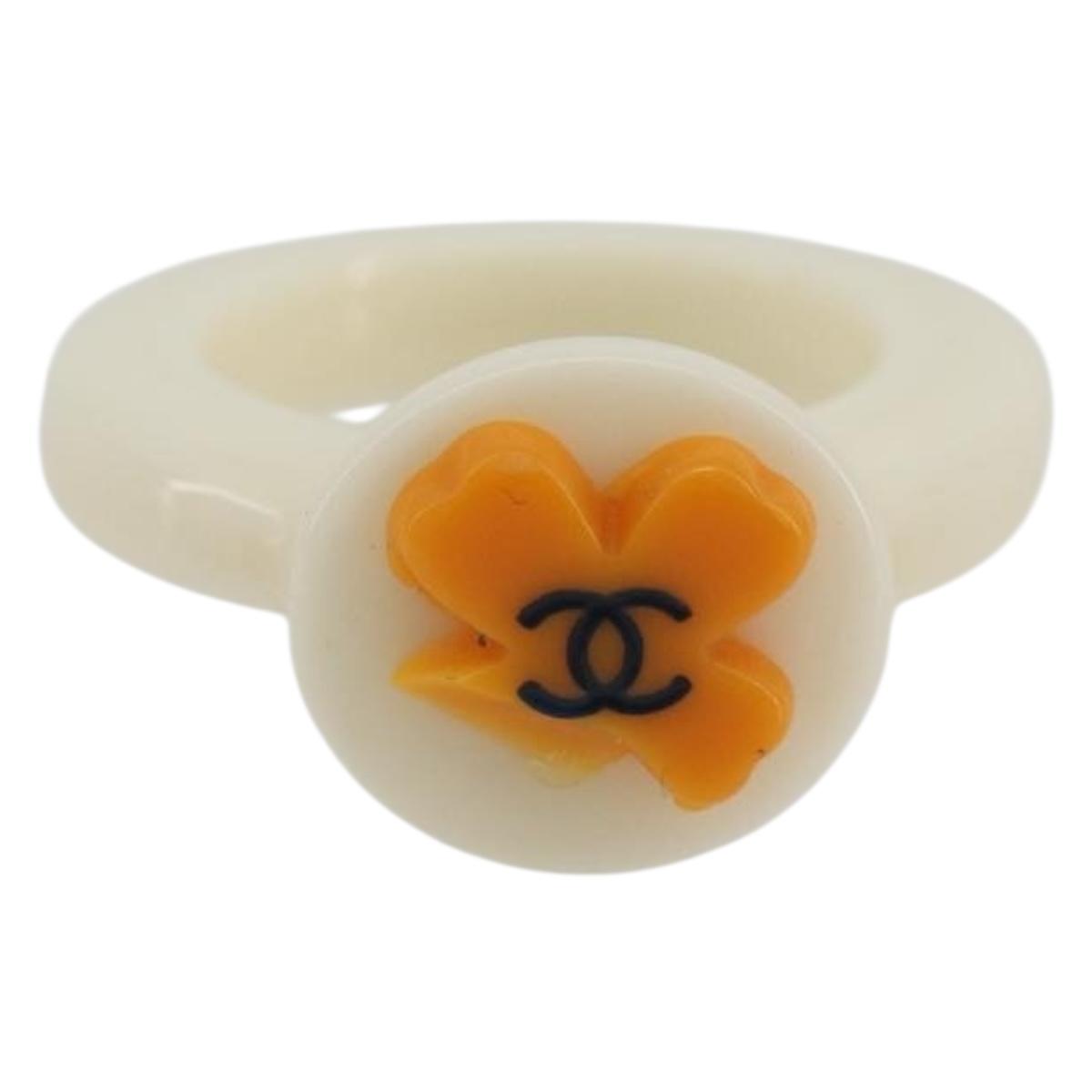CHANEL Ring Plastic White CC Auth ar14031
