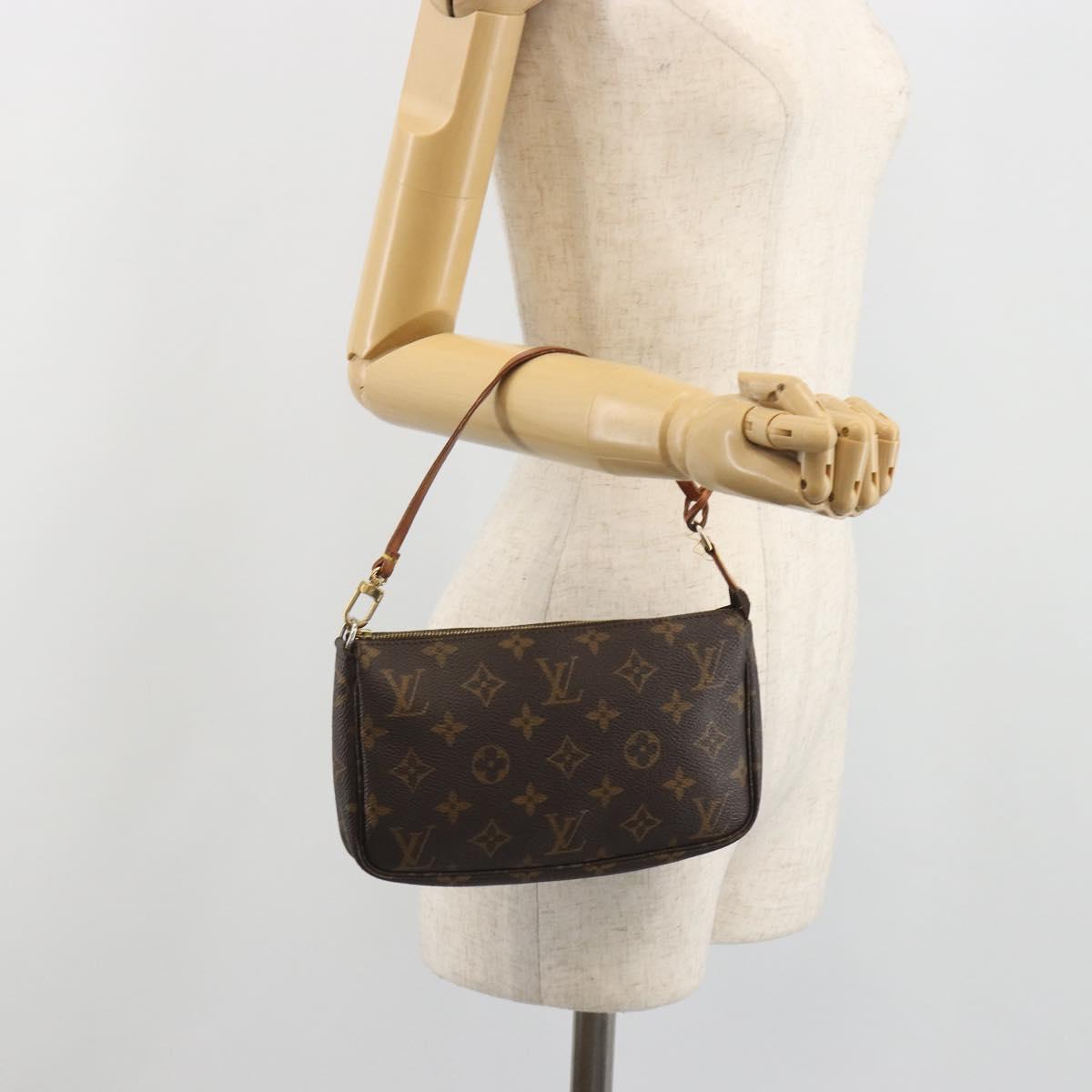 LOUIS VUITTON Monogram Pochette Accessoires Pouch M51980 LV Auth ar14041