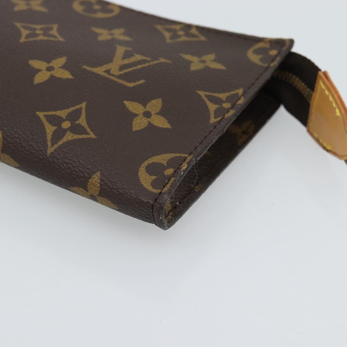 LOUIS VUITTON Monogram Bucket PM Pouch Accessory Pouch LV Auth ar14044