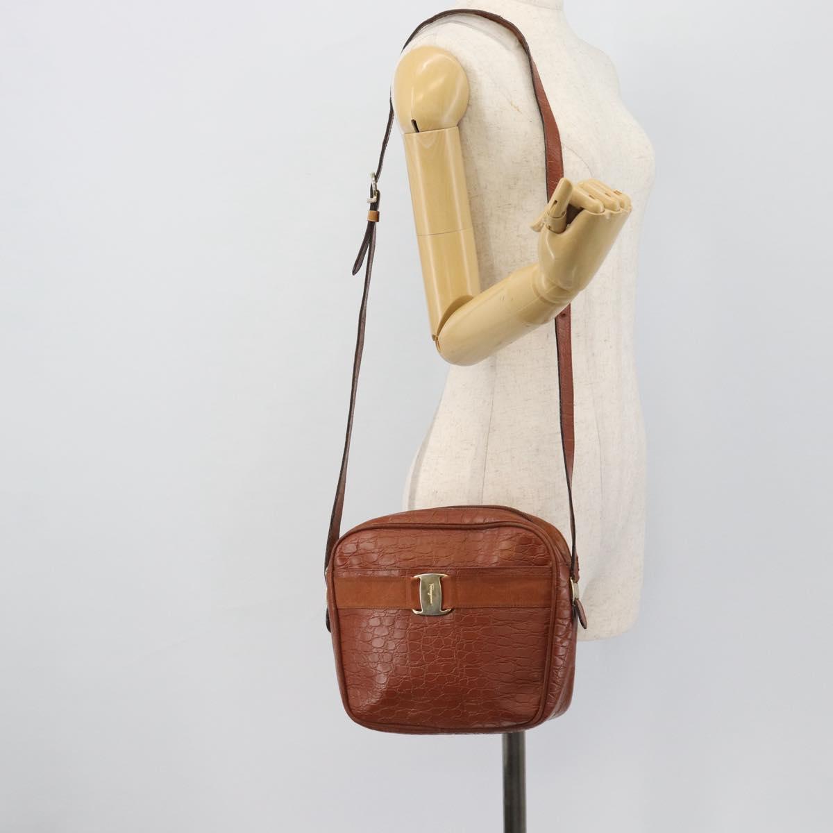 Salvatore Ferragamo Vala Shoulder Bag Leather Brown Gold Auth ar14079