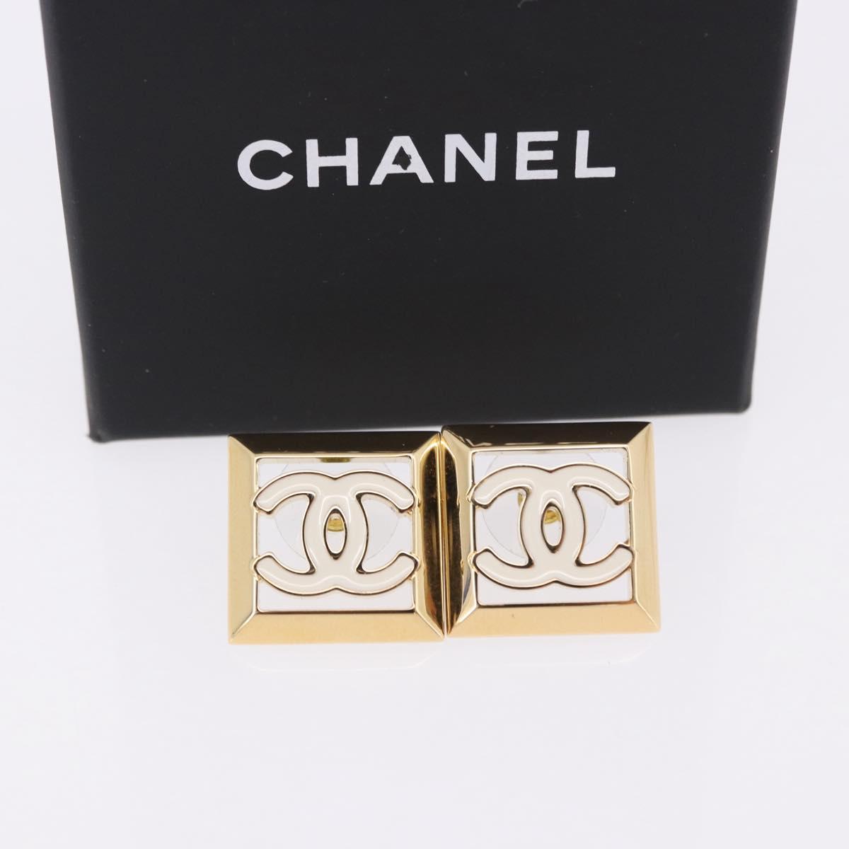 CHANEL Earring Metal Gold Tone White CC Auth ar14117M