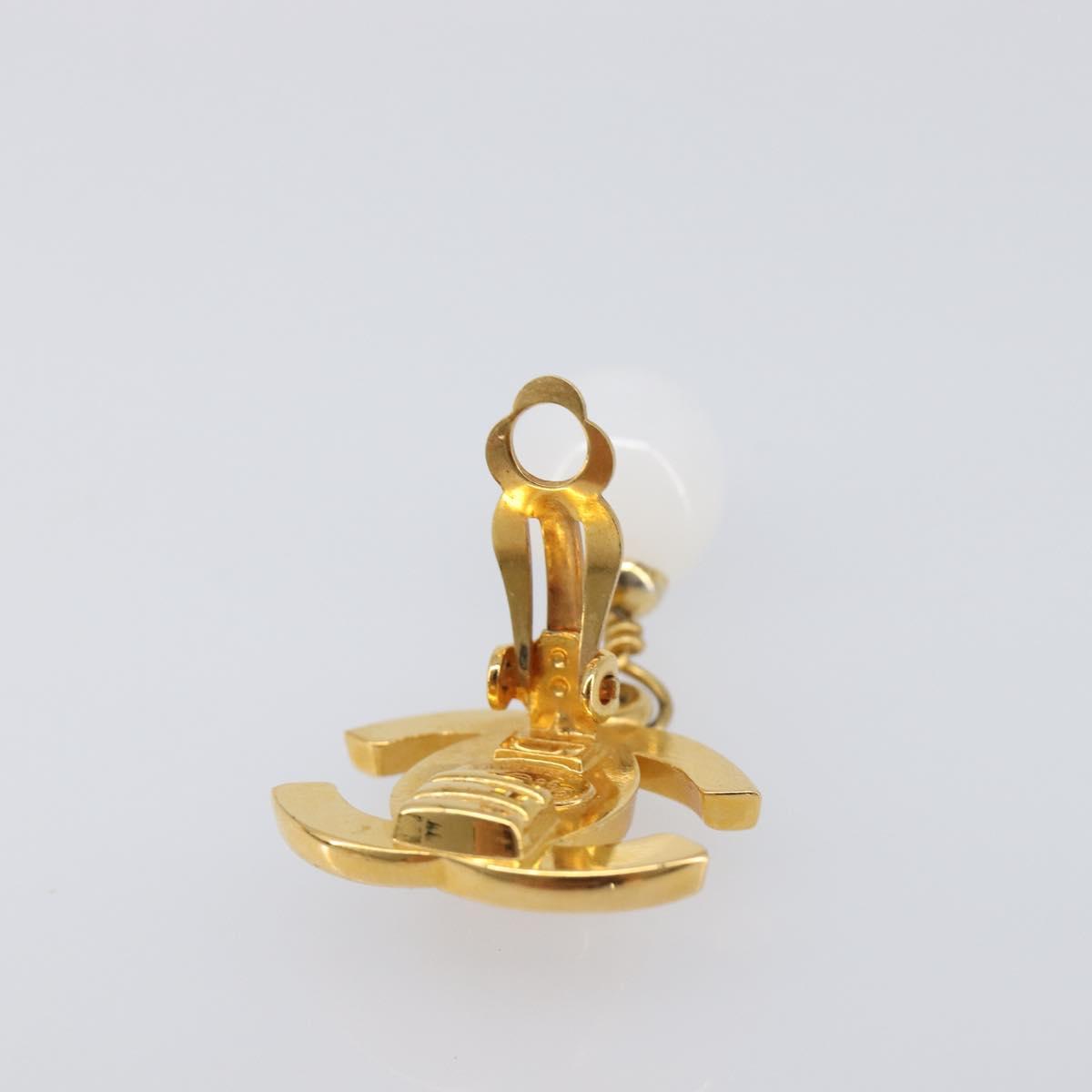 CHANEL Earring Metal Gold Tone White CC Auth ar14207