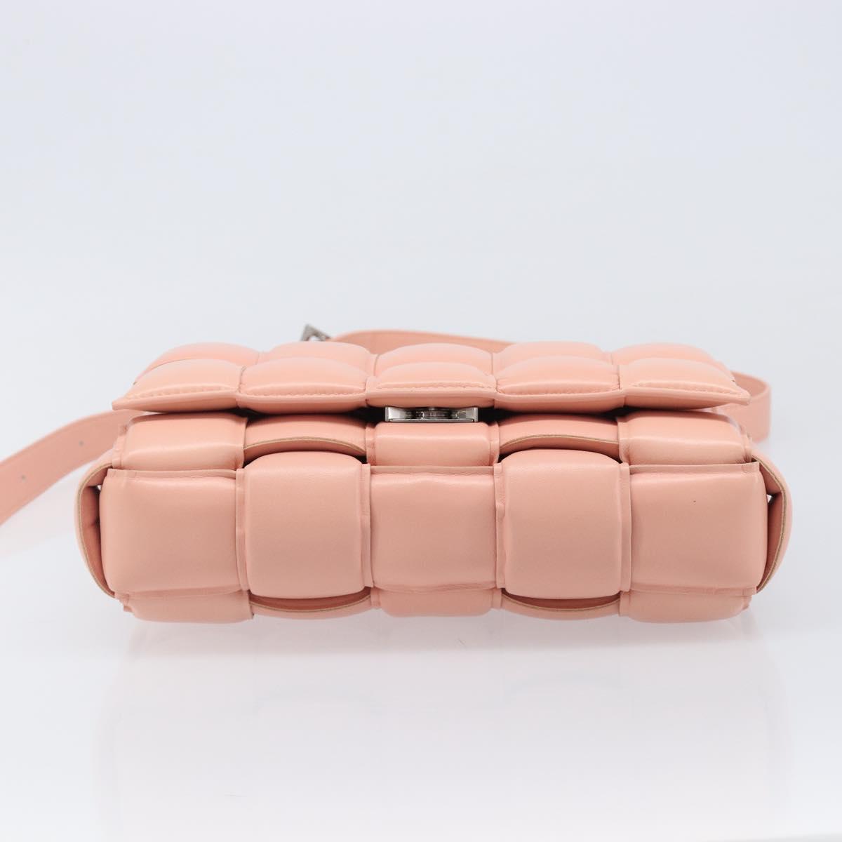 BOTTEGA VENETA MAXI INTRECCIATO Cassette Shoulder Bag Leather Pink Auth ar14228M