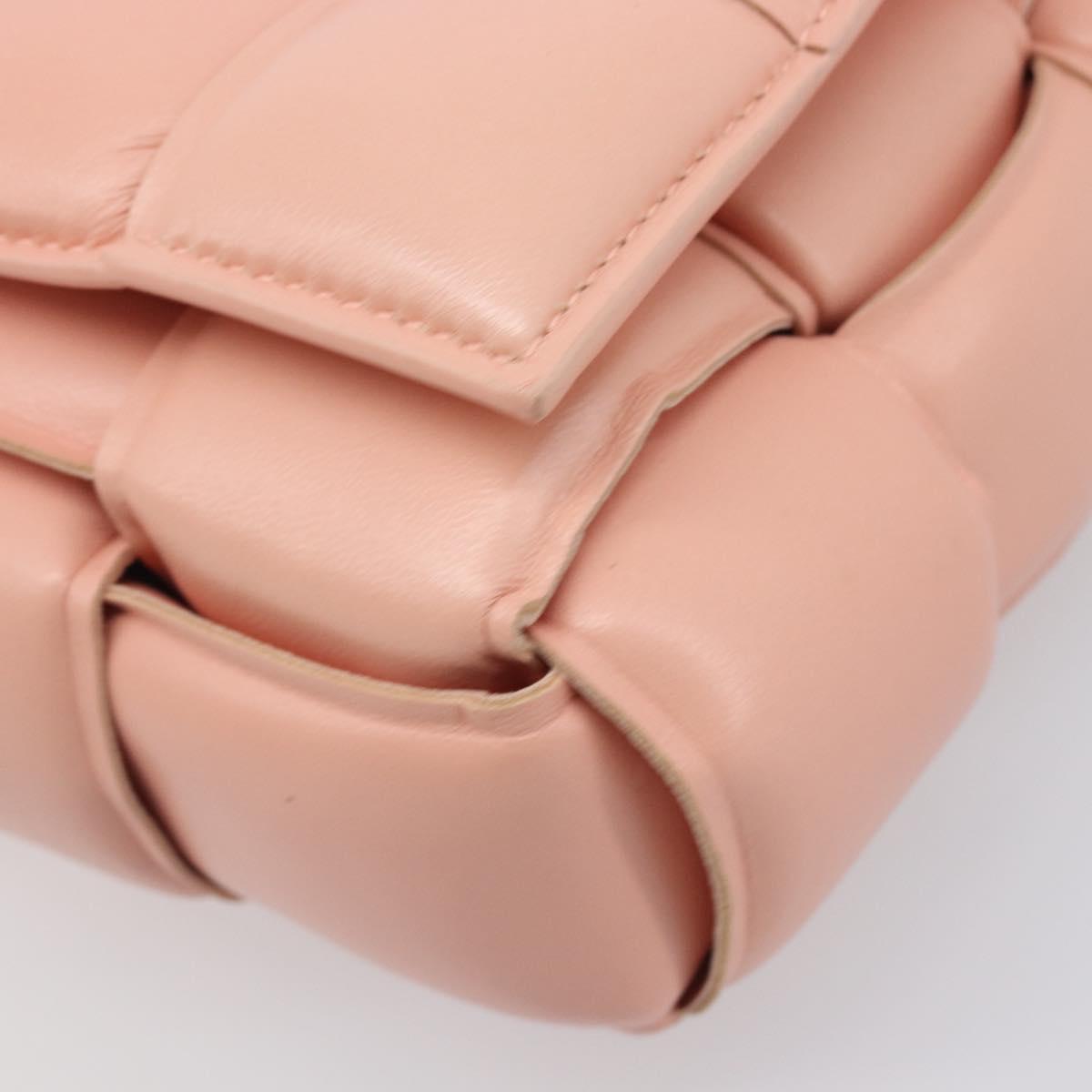 BOTTEGA VENETA MAXI INTRECCIATO Cassette Shoulder Bag Leather Pink Auth ar14228M