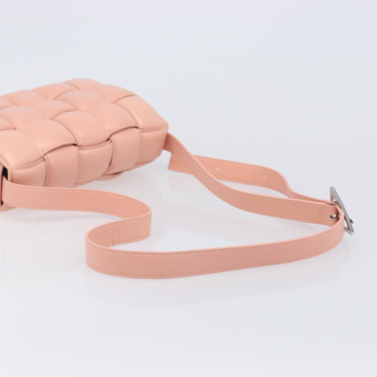BOTTEGA VENETA MAXI INTRECCIATO Cassette Shoulder Bag Leather Pink Auth ar14228M