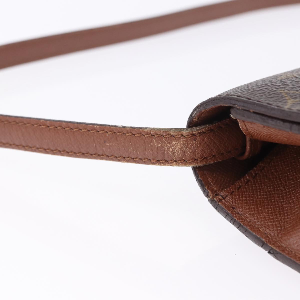 LOUIS VUITTON Monogram Bordeaux 27 Shoulder Bag M51797 LV Auth ar14229