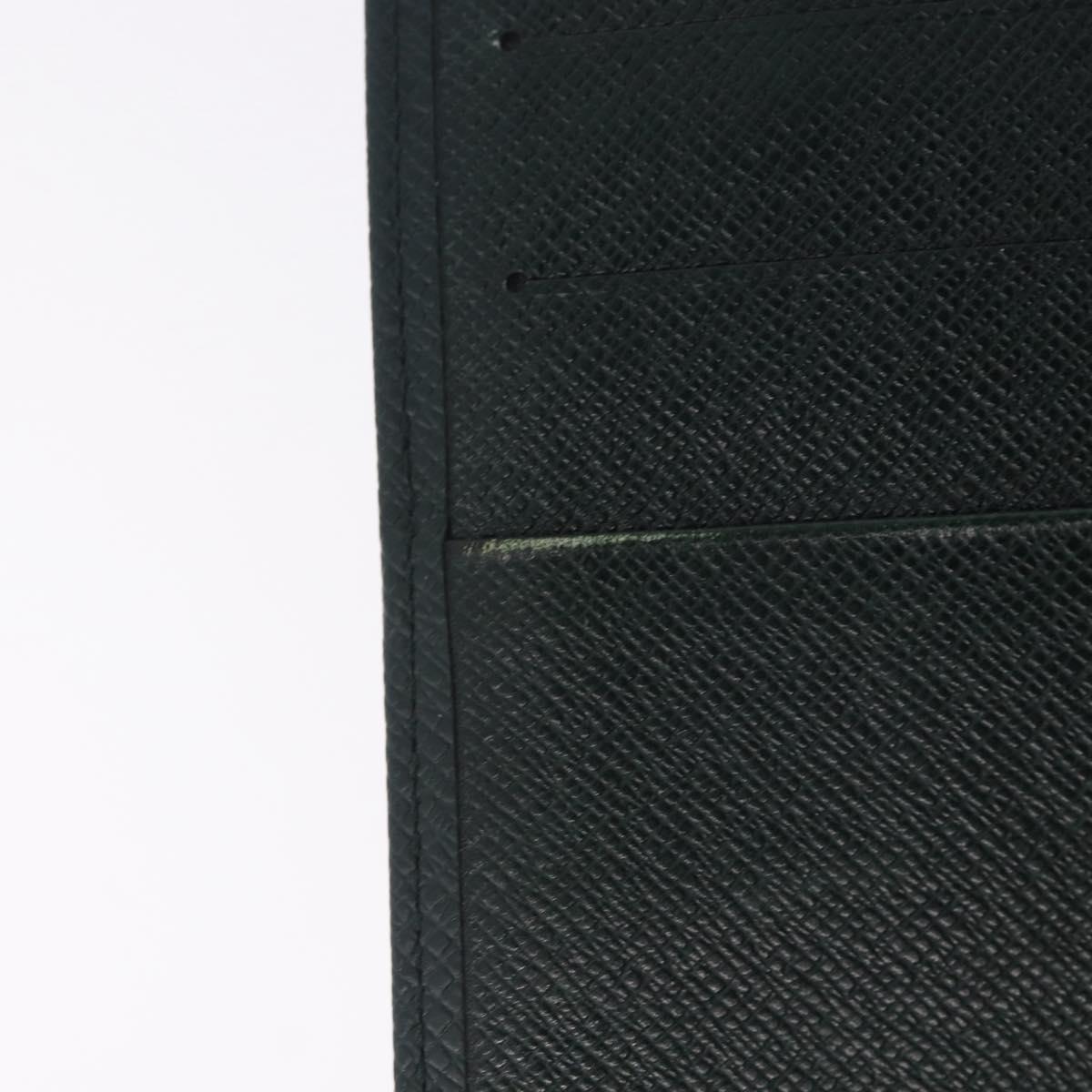 LOUIS VUITTON Taiga Agenda MM Day Planner Cover Epicea R20403 LV Auth ar14231